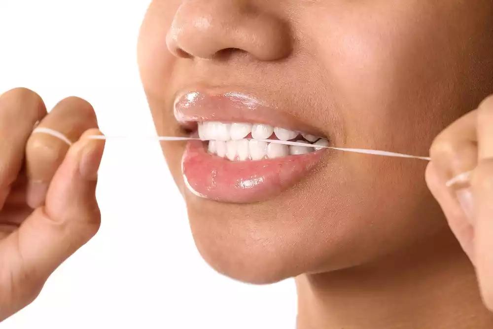 Flossing Tips for Clean Teeth